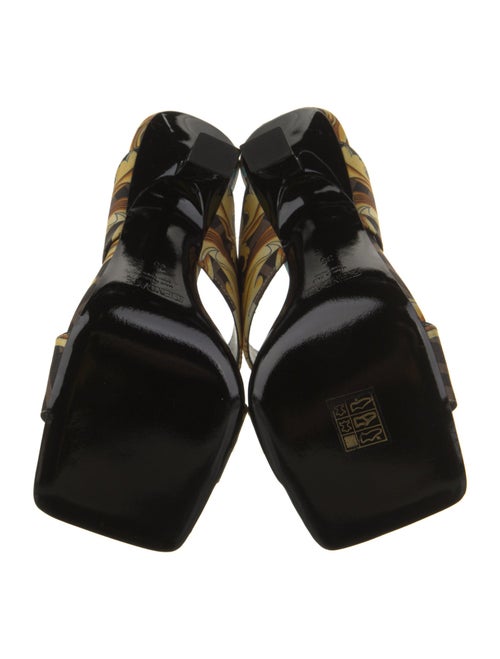 Fendace Zucca FF Logo Slides