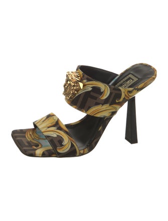 Fendace Zucca FF Logo Sandals