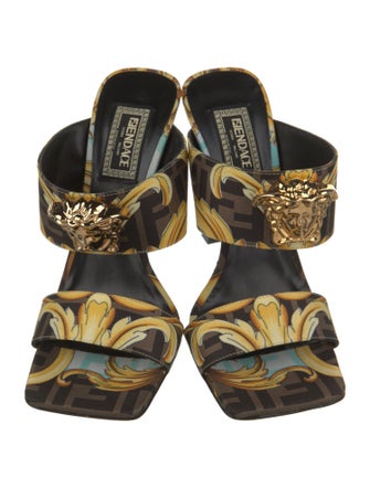 Fendace Zucca FF Logo Sandals