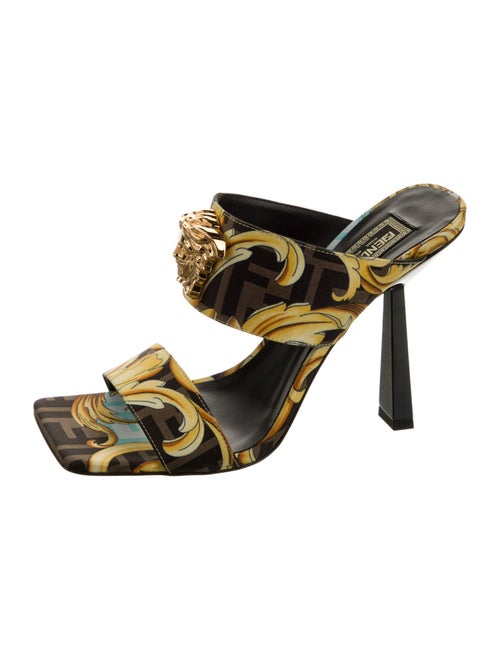 Fendace Zucca FF Logo Sandals