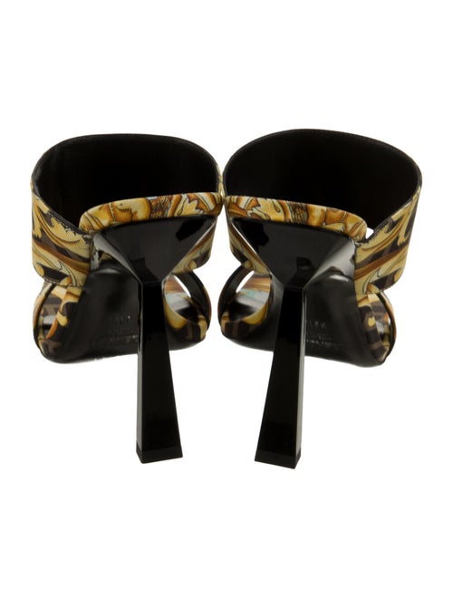 Fendace Zucca FF Logo Sandals