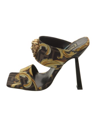 Fendace Zucca FF Logo Slides