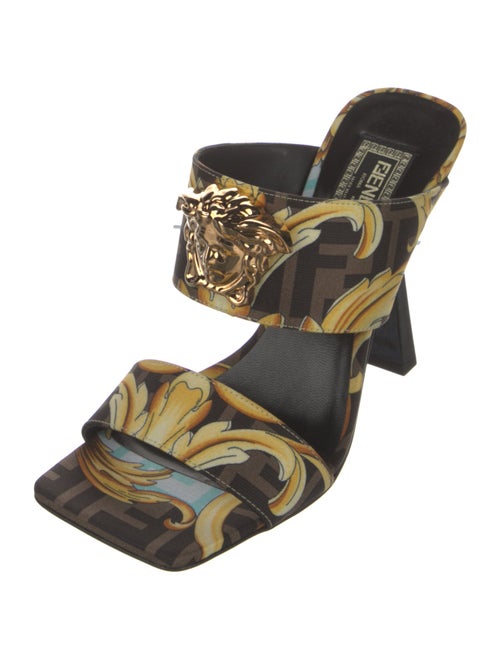 Fendace Zucca FF Logo Slides