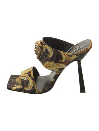 Fendace Medusa Insignia Silk Slides