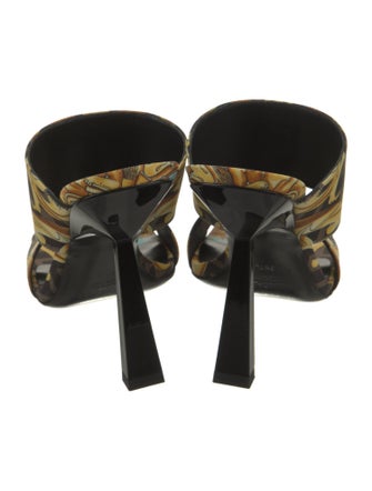 Fendace Medusa Insignia Silk Slides