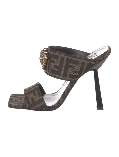 Fendace Zucca FF Logo Canvas Slides