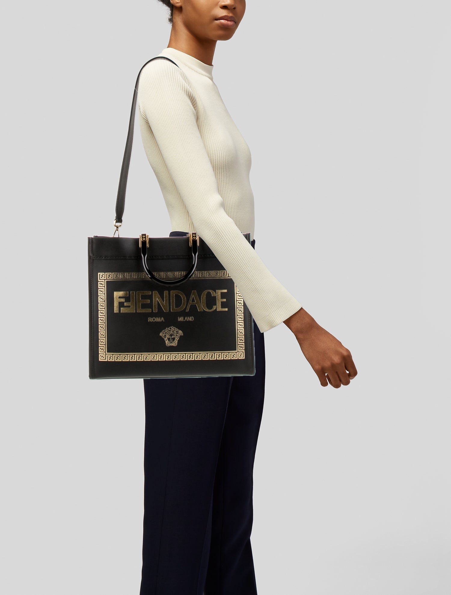 Fendace Medusa Fendi Sunshine 2022