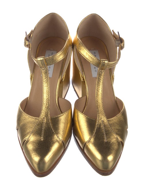 Gabriela Hearst Leather T-Strap Pumps