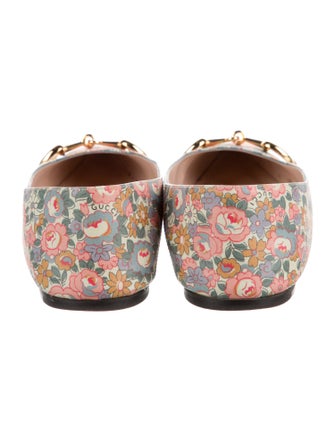 Gucci x Liberty Floral Print Chain-Link Accents Mary Jane Flats