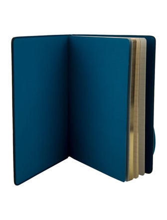 Gucci x Disney GG Supreme Large Donald Duck Notebook