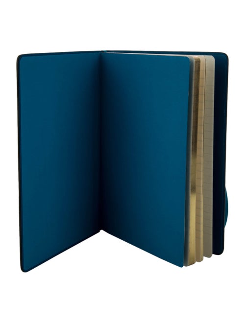 Gucci x Disney GG Supreme Large Donald Duck Notebook