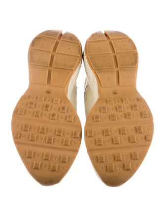 Gucci x Disney Gucci x Disney 'Mickey Mouse' Rhyton Athletic Sneakers Chunky Sneakers