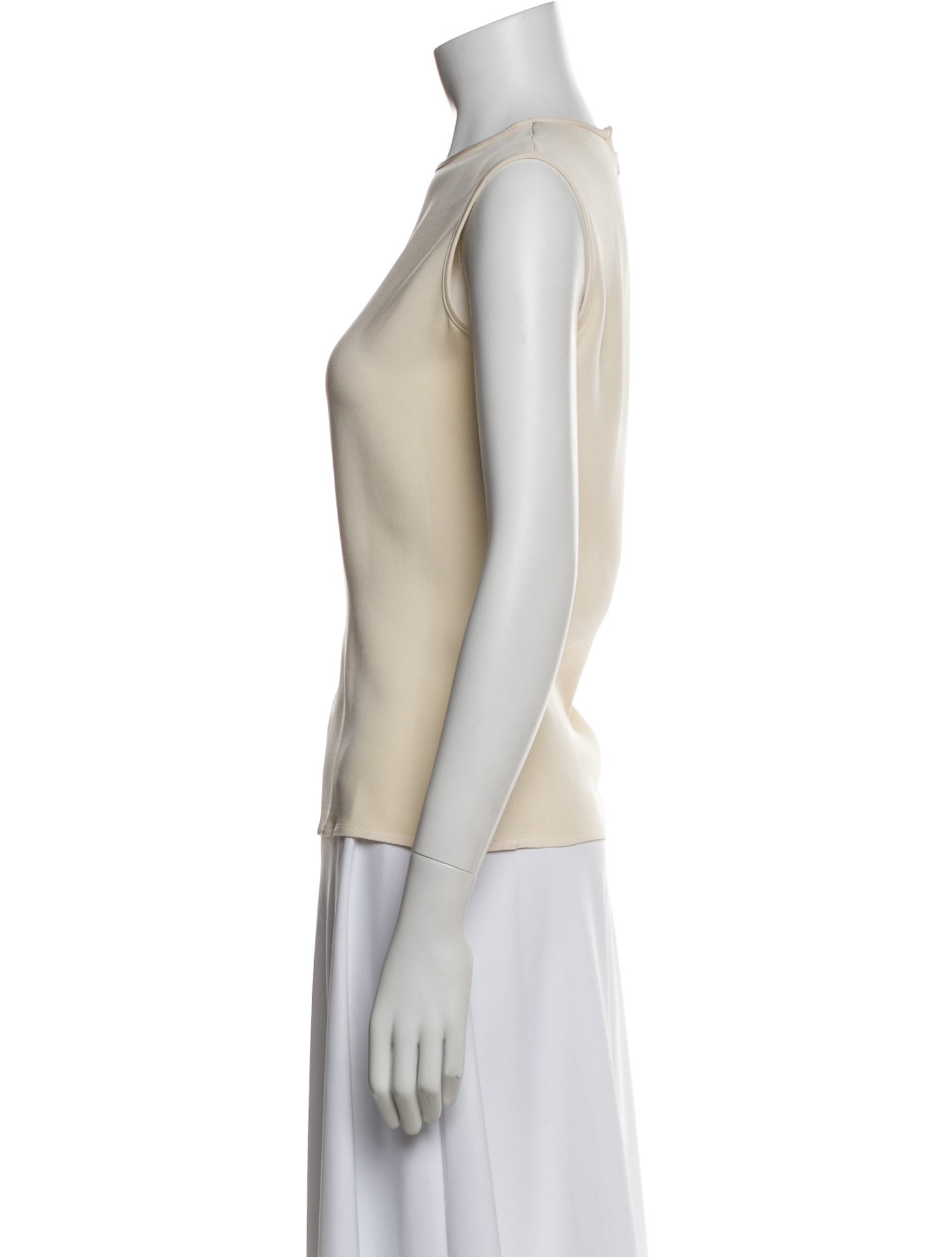 Geoffrey Beene Scoop Neck Sleeveless Top