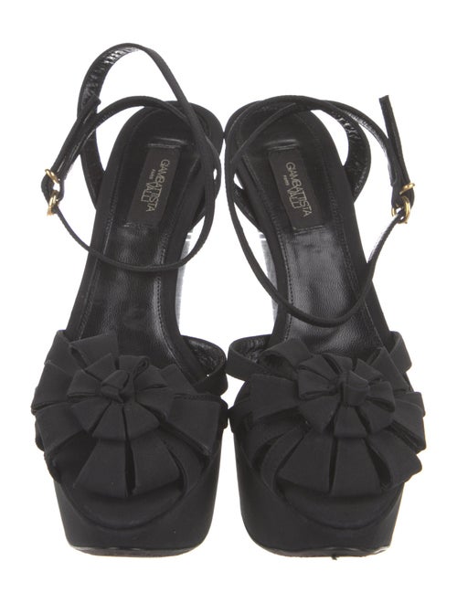 Giambattista Valli Suede Slingback Pumps