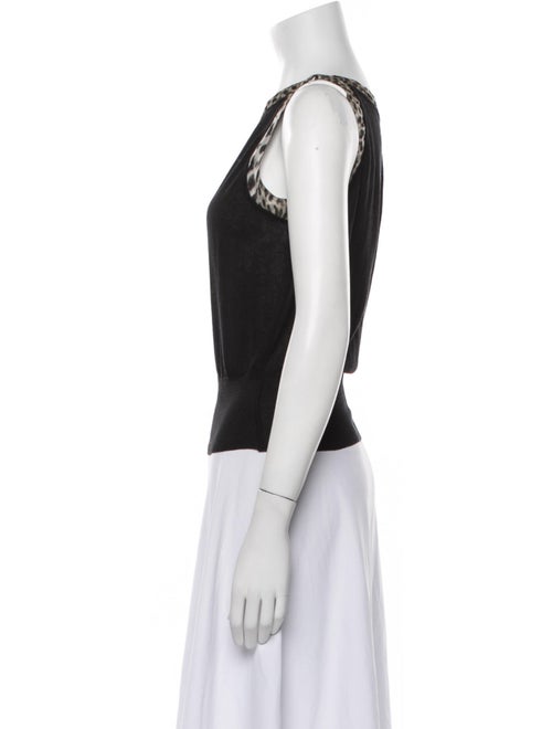 Giambattista Valli Bateau Neckline Sleeveless Top