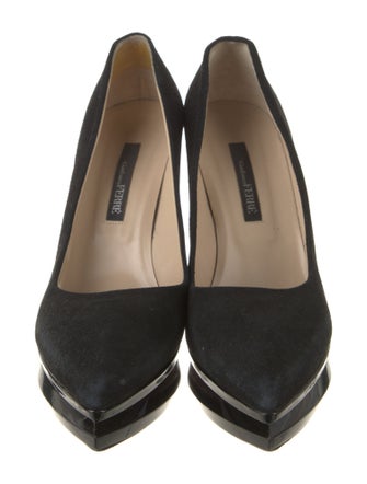 Gianfranco Ferre Suede Pumps