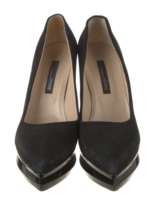Gianfranco Ferre Suede Pumps
