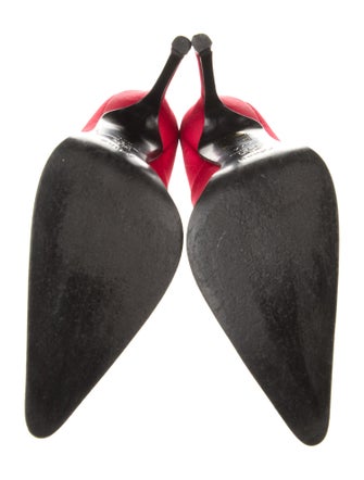 Gianfranco Ferre Leather Pumps