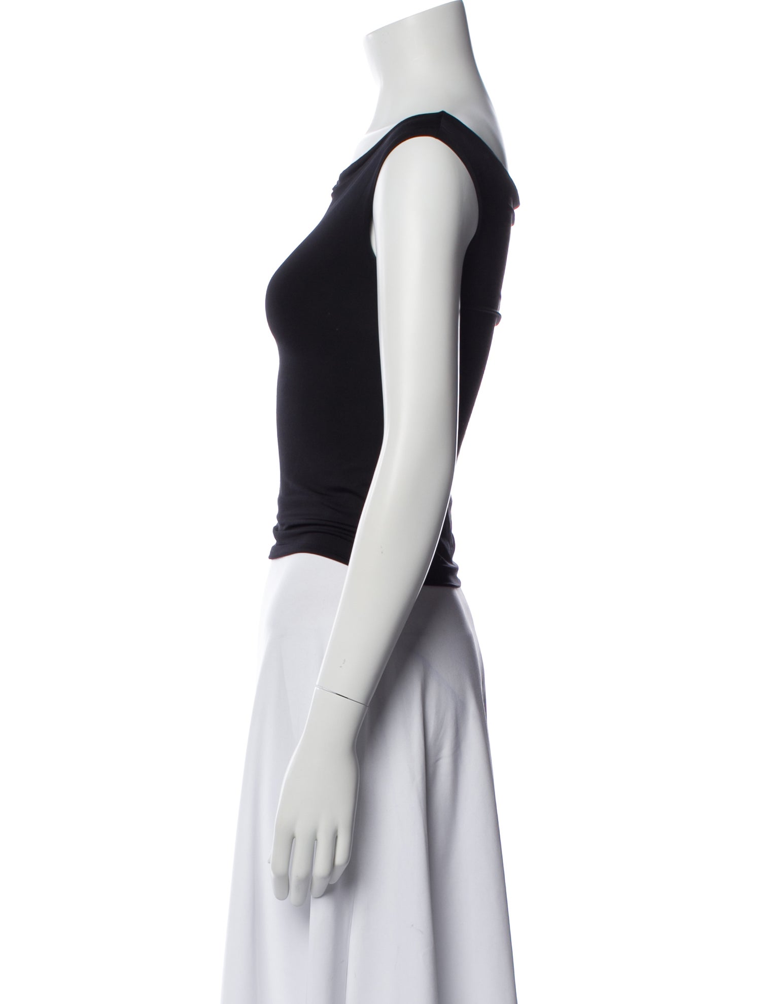 Gianfranco Ferre Studio Bateau Neckline Sleeveless Top