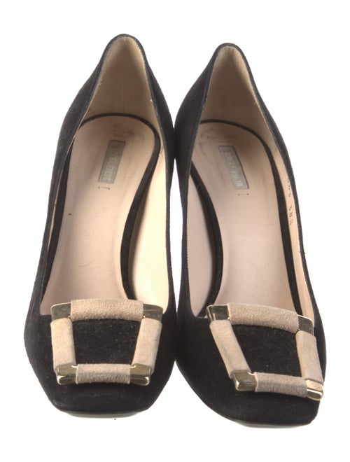 Giorgio Armani Suede Pumps