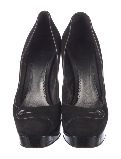 Giorgio Armani Suede Pumps