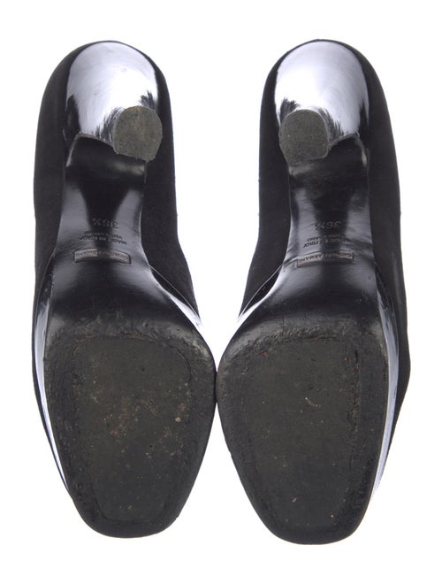Giorgio Armani Suede Pumps