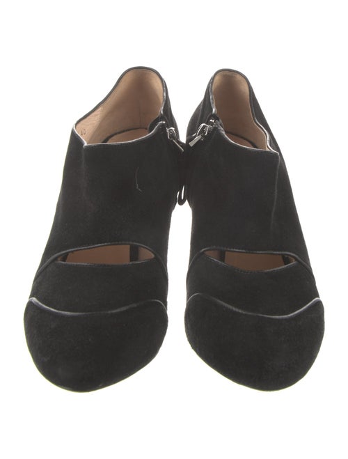 Giorgio Armani Suede Pumps