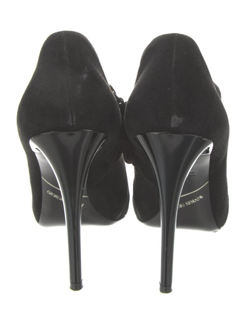 Giorgio Armani Suede Pumps