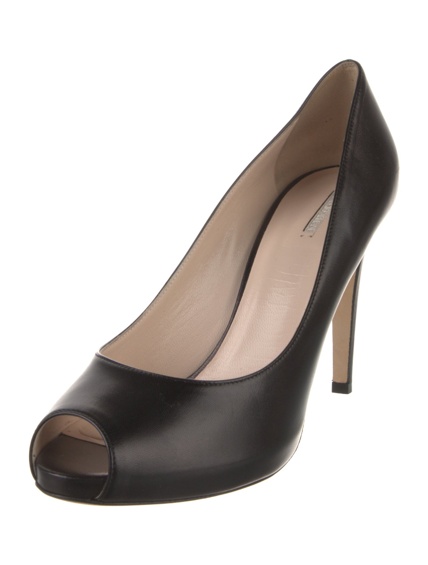 Giorgio Armani Leather Pumps
