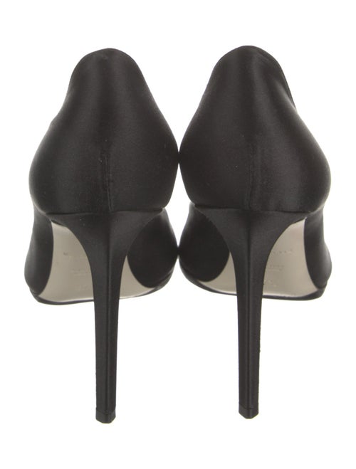 Giorgio Armani Suede Pumps