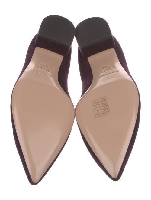 Giorgio Armani Suede Pumps