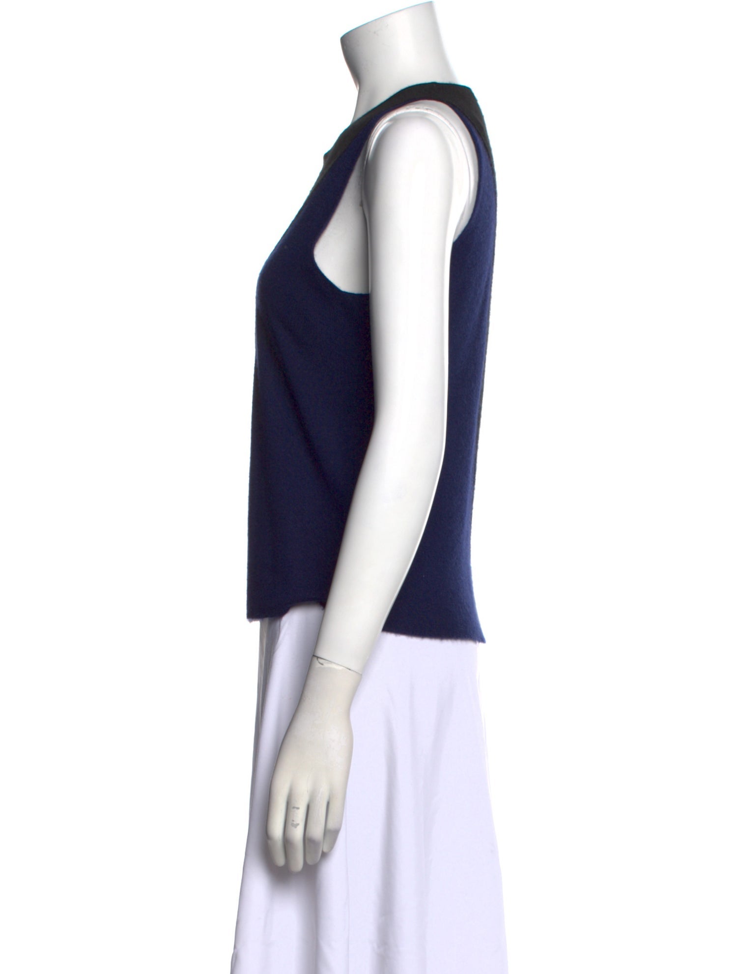 Giorgio Armani Cashmere Scoop Neck Top