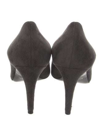 Giorgio Armani Suede Pumps