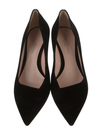 Giorgio Armani Suede Pumps