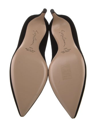 Giorgio Armani Suede Pumps