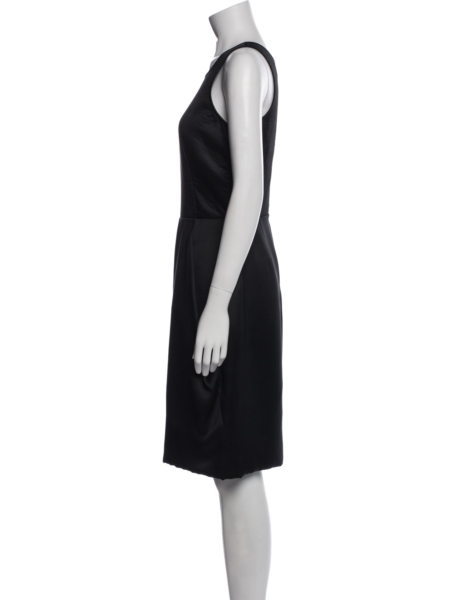 Giorgio Armani Scoop Neck Knee-Length Dress