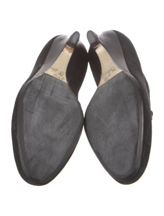 Giorgio Armani Suede Pumps