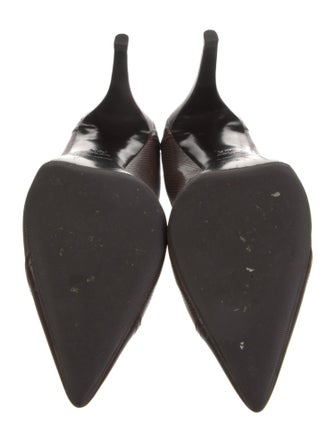 Giorgio Armani Leather Pumps