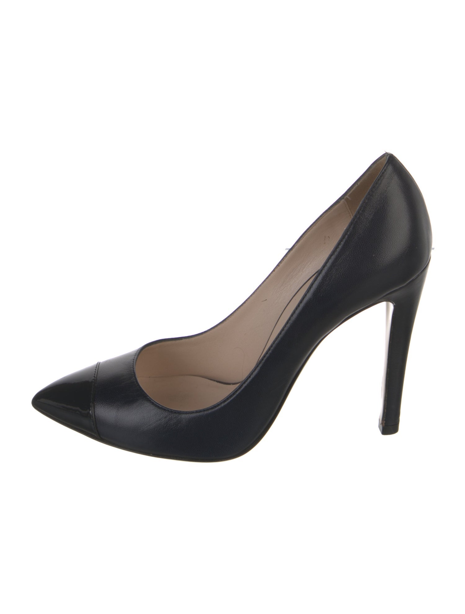 Giorgio Armani Leather Pumps