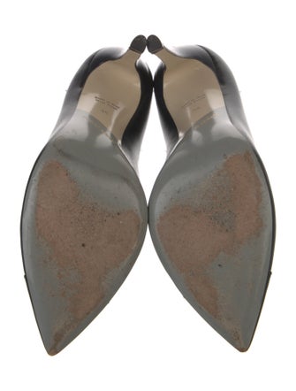 Giorgio Armani Leather Pumps