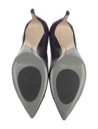 Giorgio Armani Leather Pumps