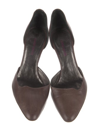 Giorgio Armani Leather D'Orsay Pumps