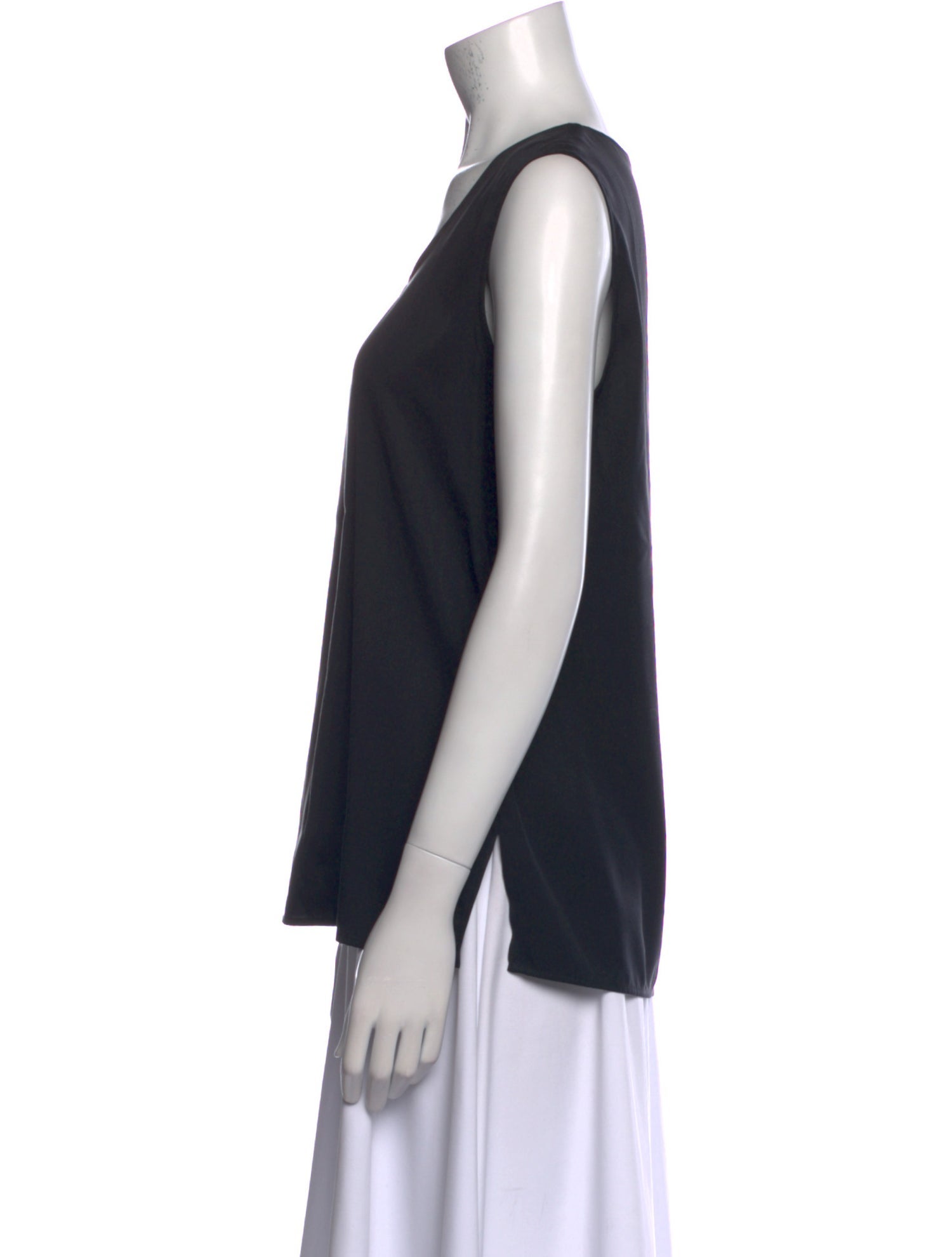 Giorgio Armani Scoop Neck Sleeveless Top