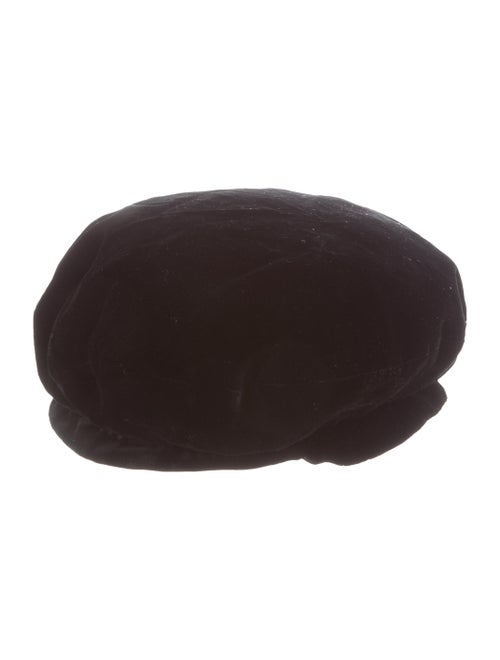 Giorgio Armani Velvet Beret Black