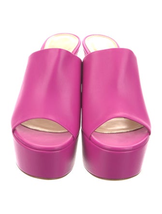 Gianvito Rossi Leather Slides