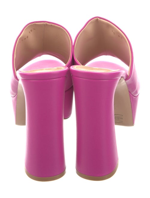 Gianvito Rossi Leather Slides