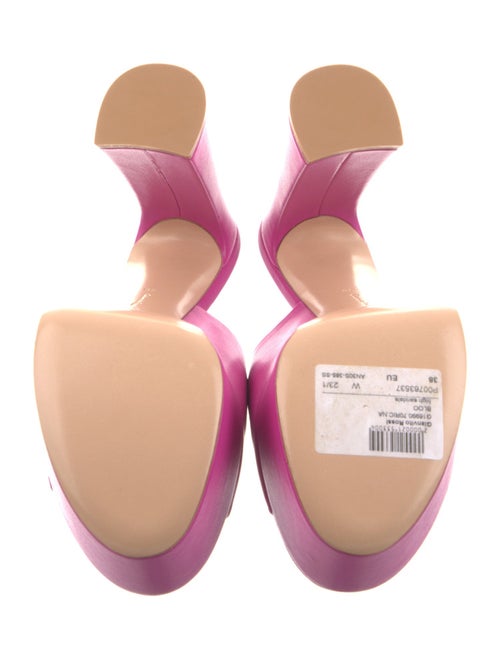Gianvito Rossi Leather Slides