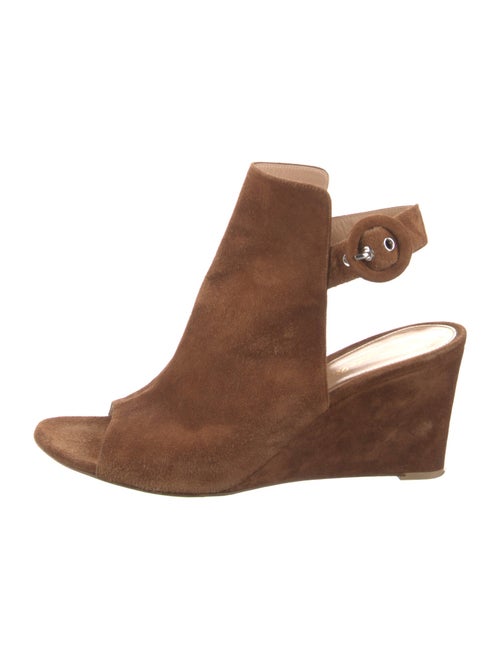 Gianvito Rossi Suede Sandals