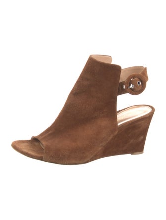 Gianvito Rossi Suede Sandals