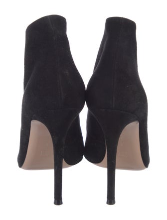 Gianvito Rossi Suede D'Orsay Pumps